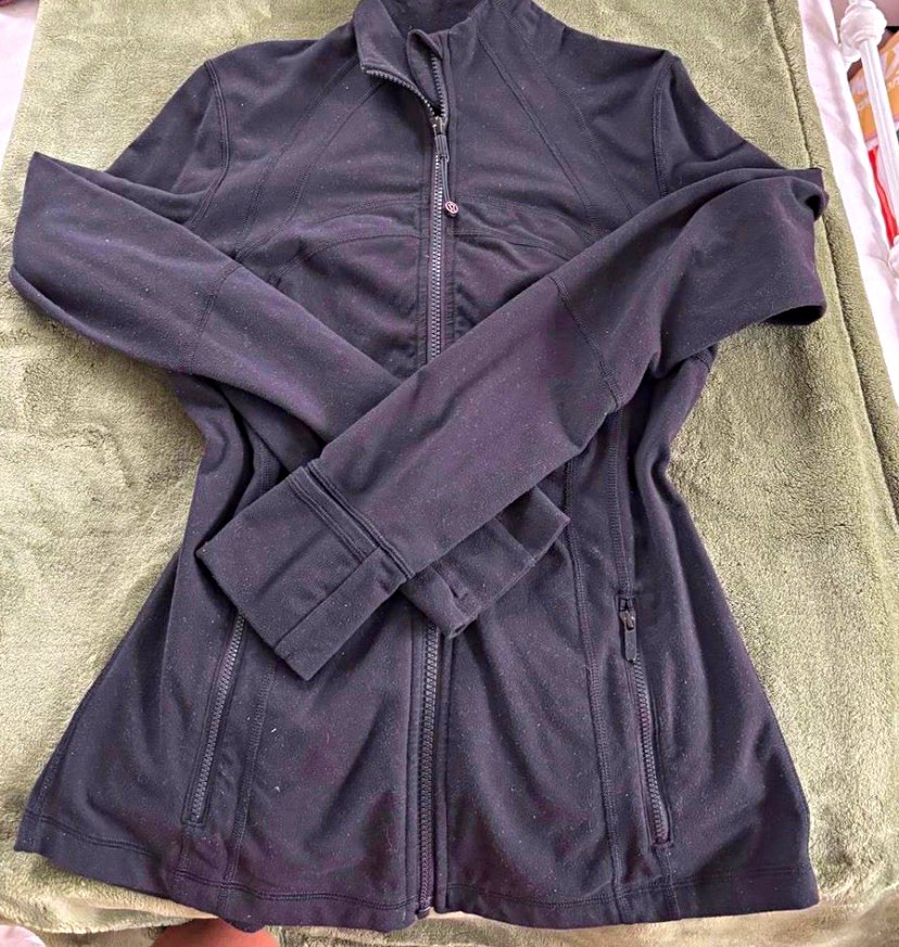 Lululemon Black Women\'s M Athletic Jacket Full Zip Zipped Pockets Long Sleeve