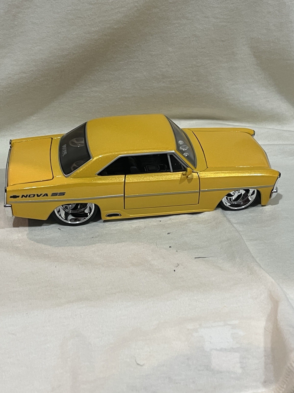 1:24 Jada 1967 Nova SS Brand New From A Lot Of Four. Loose No Box