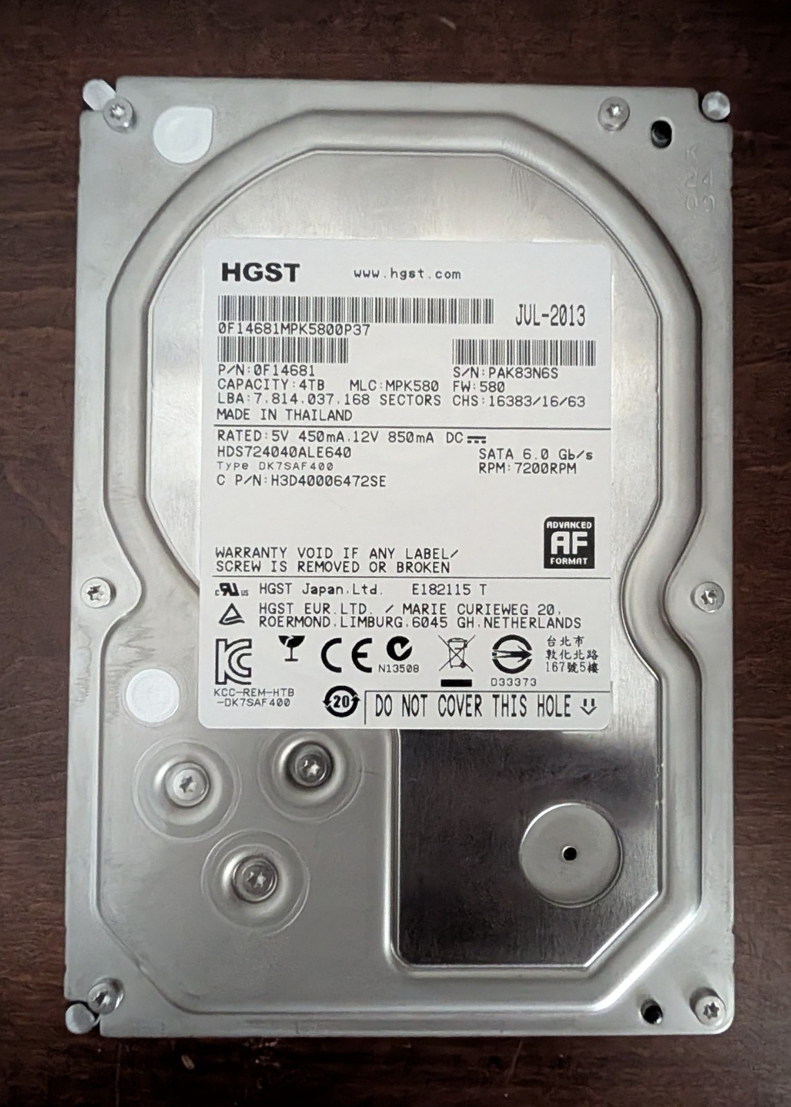 HGST HDS724040ALE640 Deskstar 7K4000 4 TB Hard Drive - 3.5\