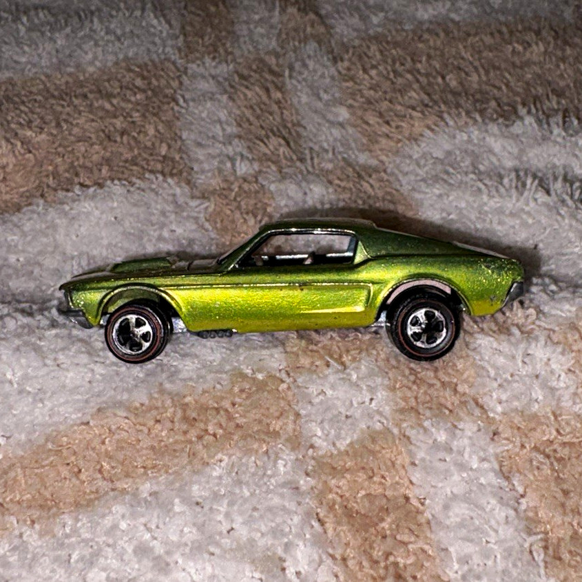 1968 Hot Wheels Redline Custom Mustang Lime Champagne Interior USA Vintage