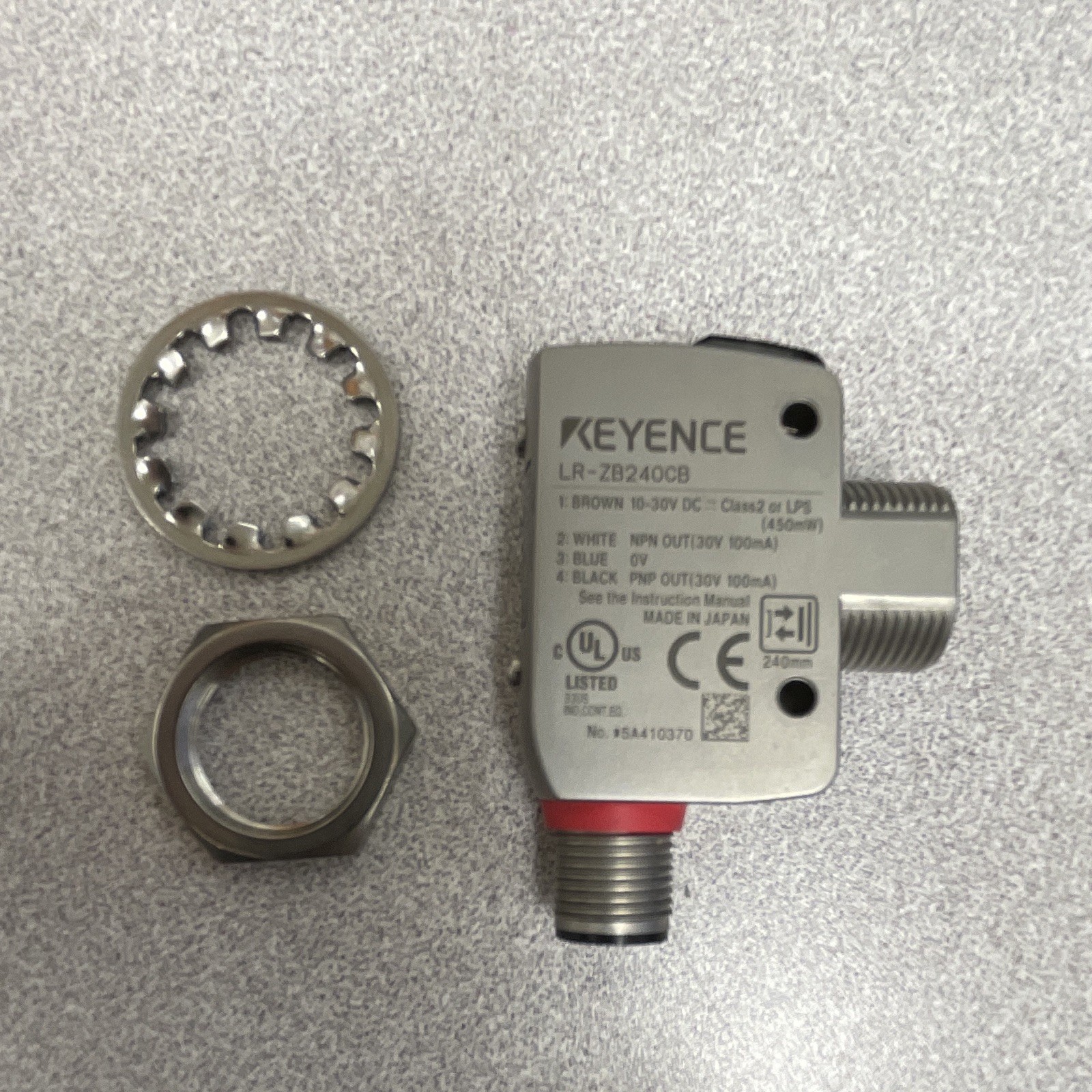 KEYENCE CORP LR-ZB240CB SENSOR KEYENCE CORP LR-ZB240CB SENSOR
