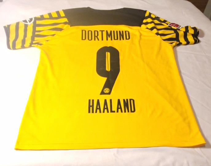 PUMA Borussia Dortmund BVB Haaland #9 Men’s L Yellow/Black Soccer Jersey