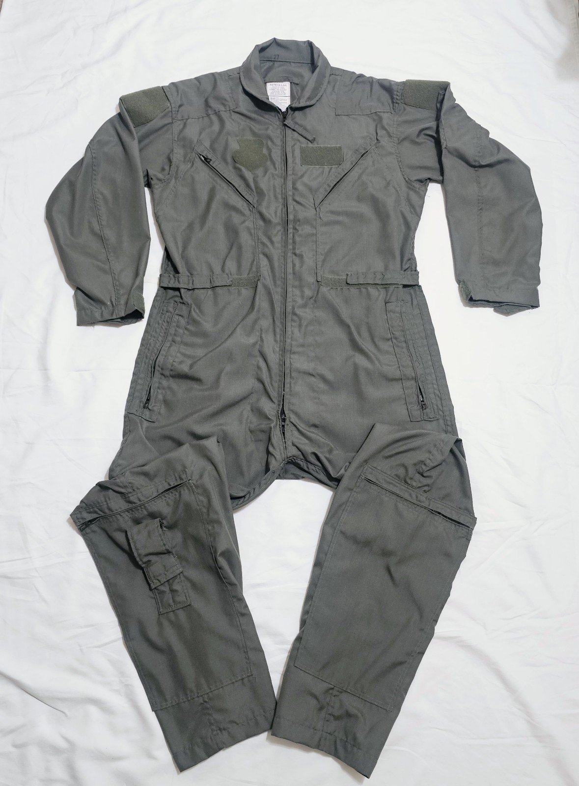 US Military Flyer's Coveralls Mens 44R Sage Green Flyers Summer Fire Resistant