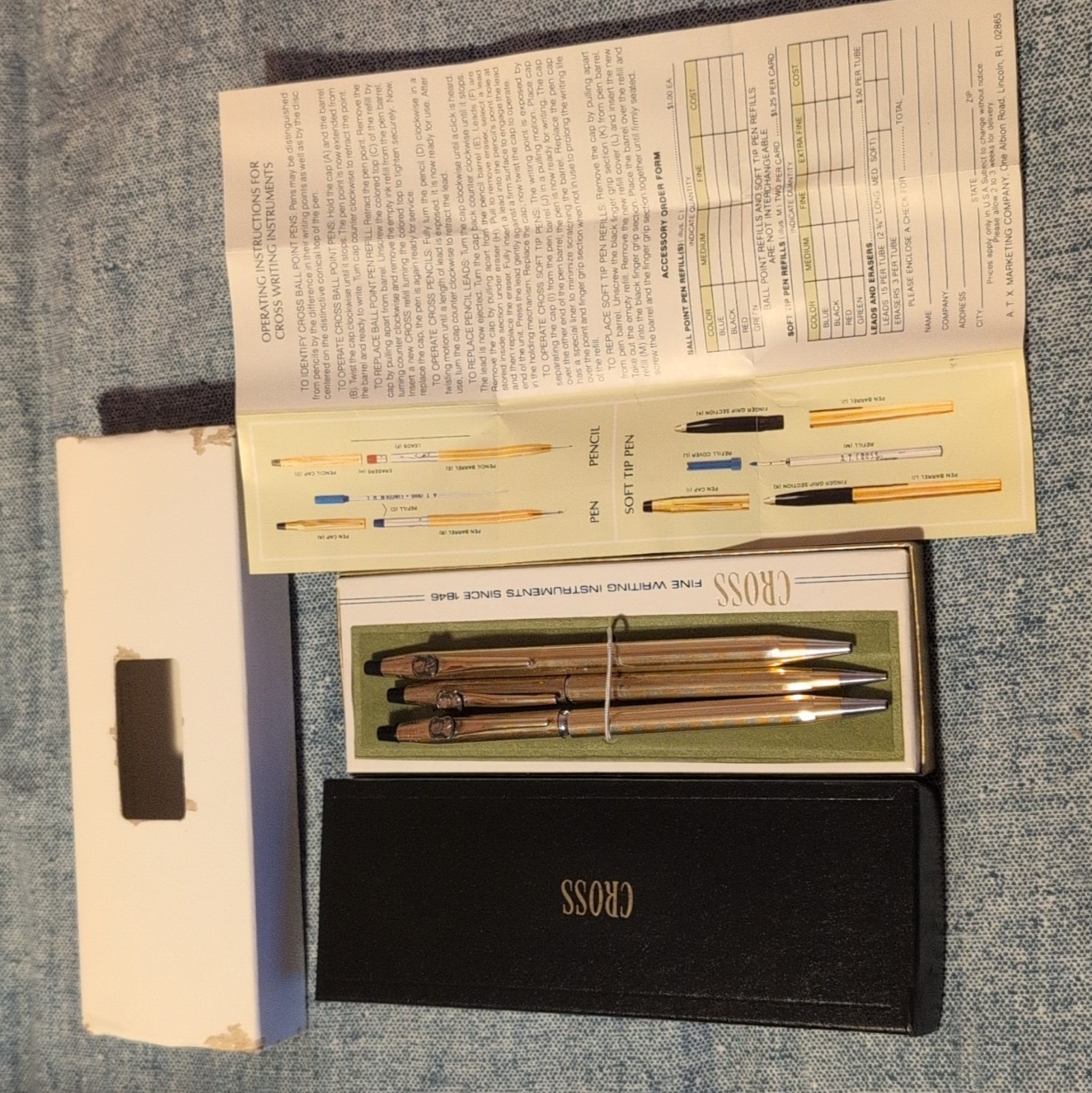Vintage Cross 1/20 14K Gold Filled Pen & Pencil Set w/Box & original sales flyer