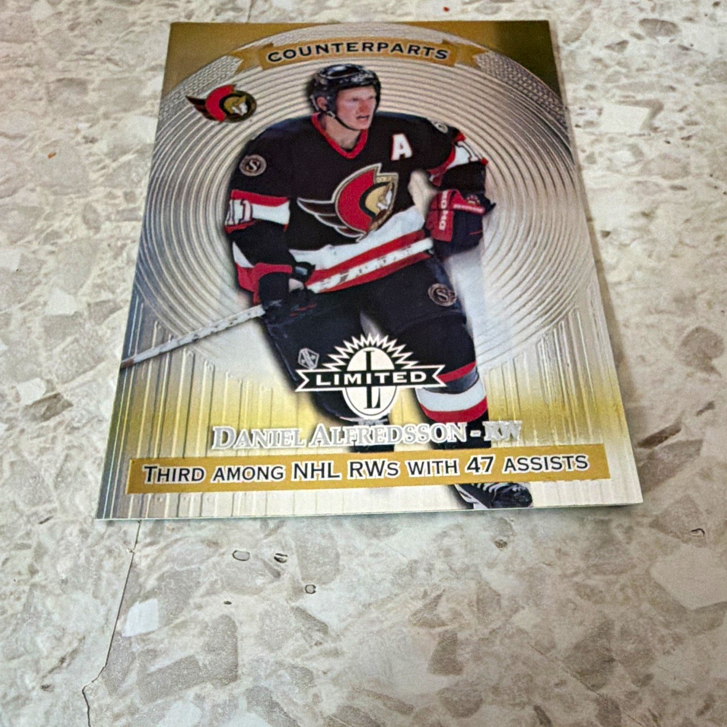 Donruss Limited II Counterparts 1997-98 NHL Lot 2 Alfredsson Andreychuk #22