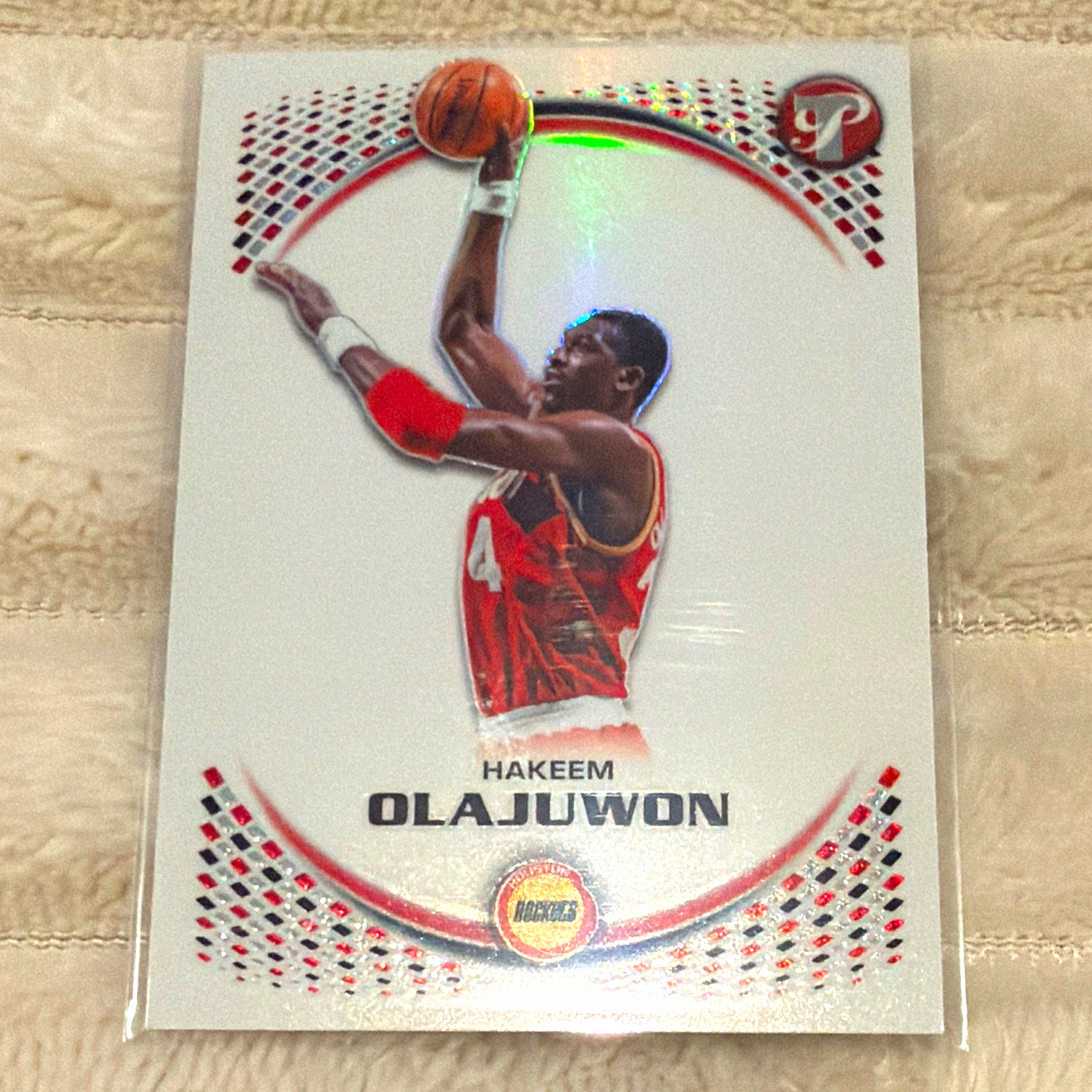 Topps Pristine 2025-26 Hakeem Olajuwon Rockets Refractor.