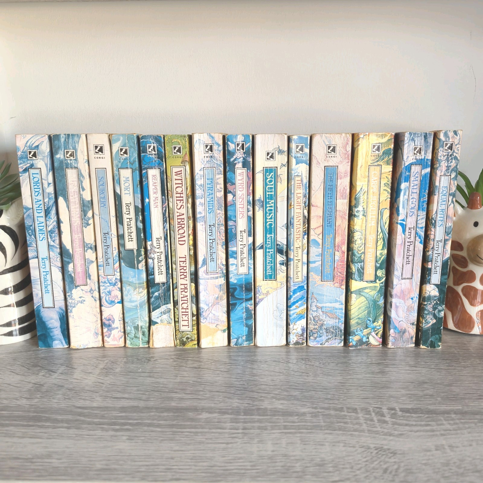 Terry Pratchett Discworld Books Bundle x15 Corgi Paperbacks Josh Kirby 1st Ed