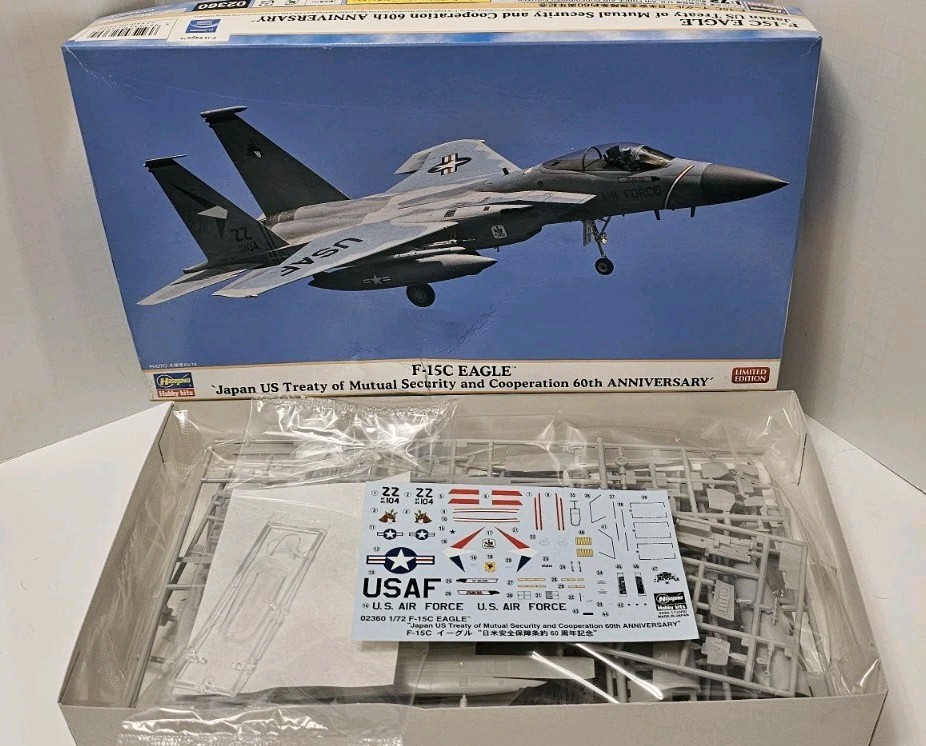 Hasegawa 02360 F-15C  'Japan US Treaty 60th Anniversary' - 1:72 Ltd. Edition Kit