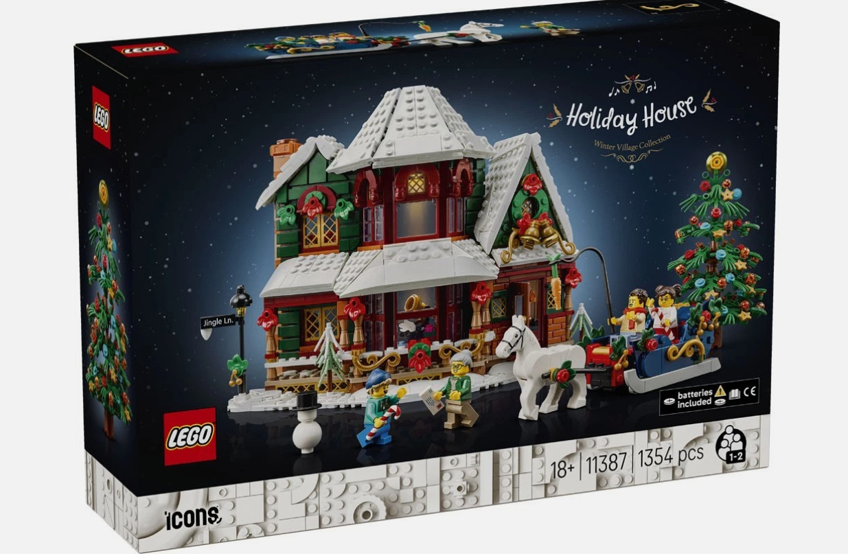 Lego 11387 Winter Village Holiday House Presale Lego 11387 Winter Village Holiday House Presale
