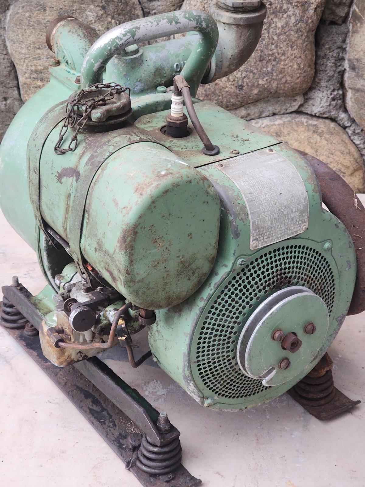 🔥 VTG Homelite Trash Pump Model 20S1 1/2 -1A weathered, not running, Parts 