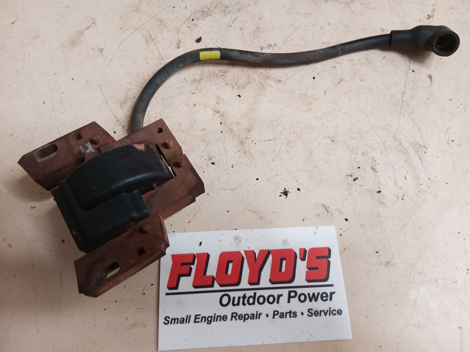 Genuine Briggs & Stratton Ignition Coil 492341 591459 Genuine Briggs & Stratton Ignition Coil 492341 591459