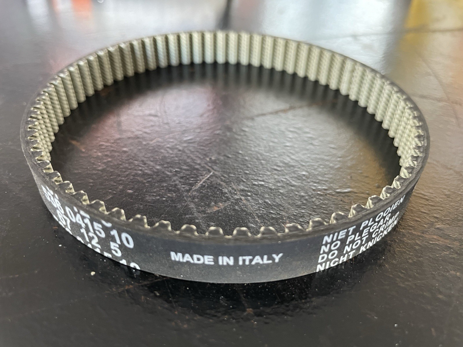 Genuine INA Water Pump Drive Belt For Audi/Volkswagen 2L 536041510 Made In Italy Genuine INA Water Pump Drive Belt For Audi/Volkswagen 2L 536041510 Made In Italy