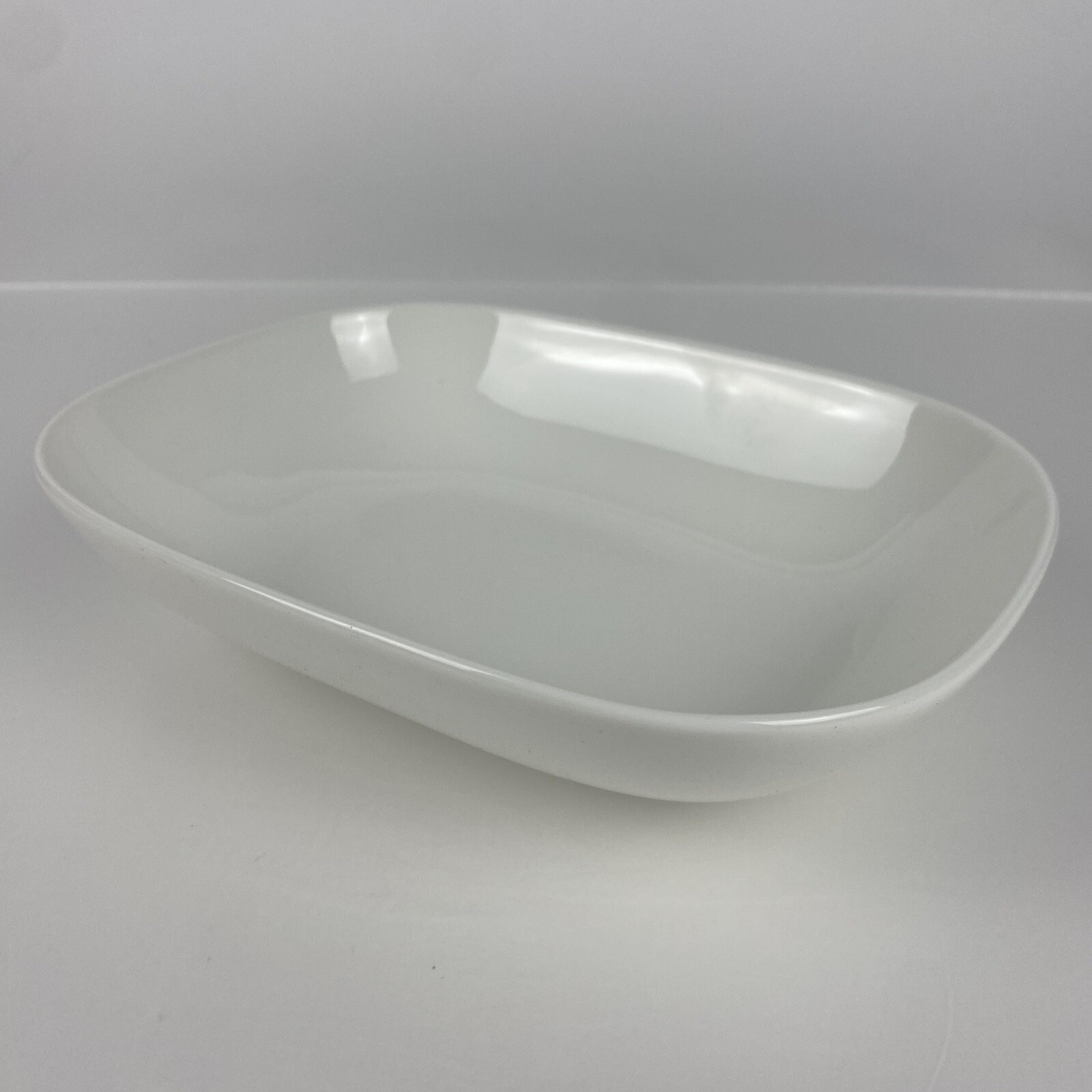 New Extra Large White Ceramic Bowl - Alessi For Delta - 8 New Extra Large White Ceramic Bowl - Alessi For Delta - 8