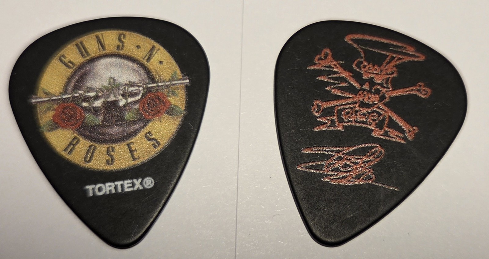 Guns N\' Roses GNR 2026 Concert Tour Stage Guitar Pick Slash Guns N\' Roses GNR 2026 Concert Tour Stage Guitar Pick Slash