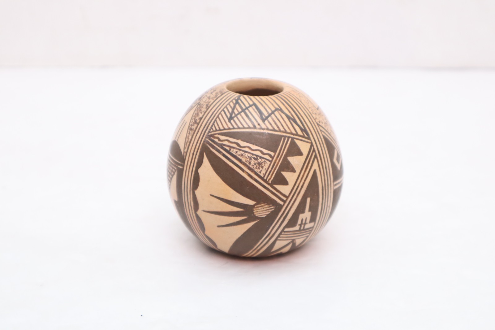 Hopi Seed Pot Signed Walpi Village Native American Indian Pueblo Vase Pottery