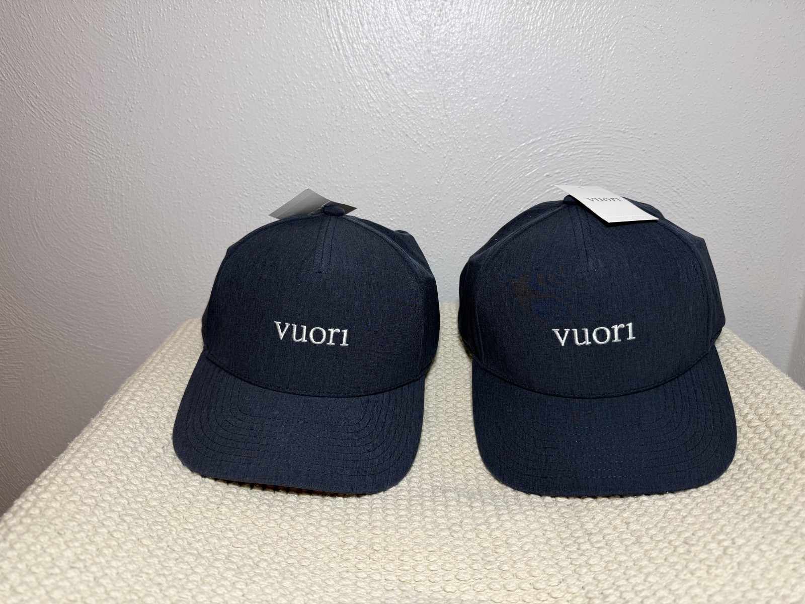 NWT Vuori Hat V1 Water Tech OS Dark Heather Navy Blue Perforated Snapback V8254