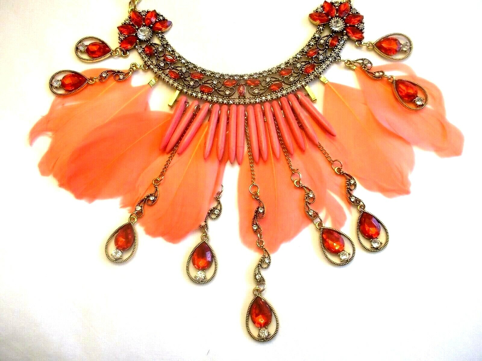  BOHEMIAN STYLE LARGE RHINESTONE, CRYSTAL & FEATHER INLAY STATEMENT NECKLACE  