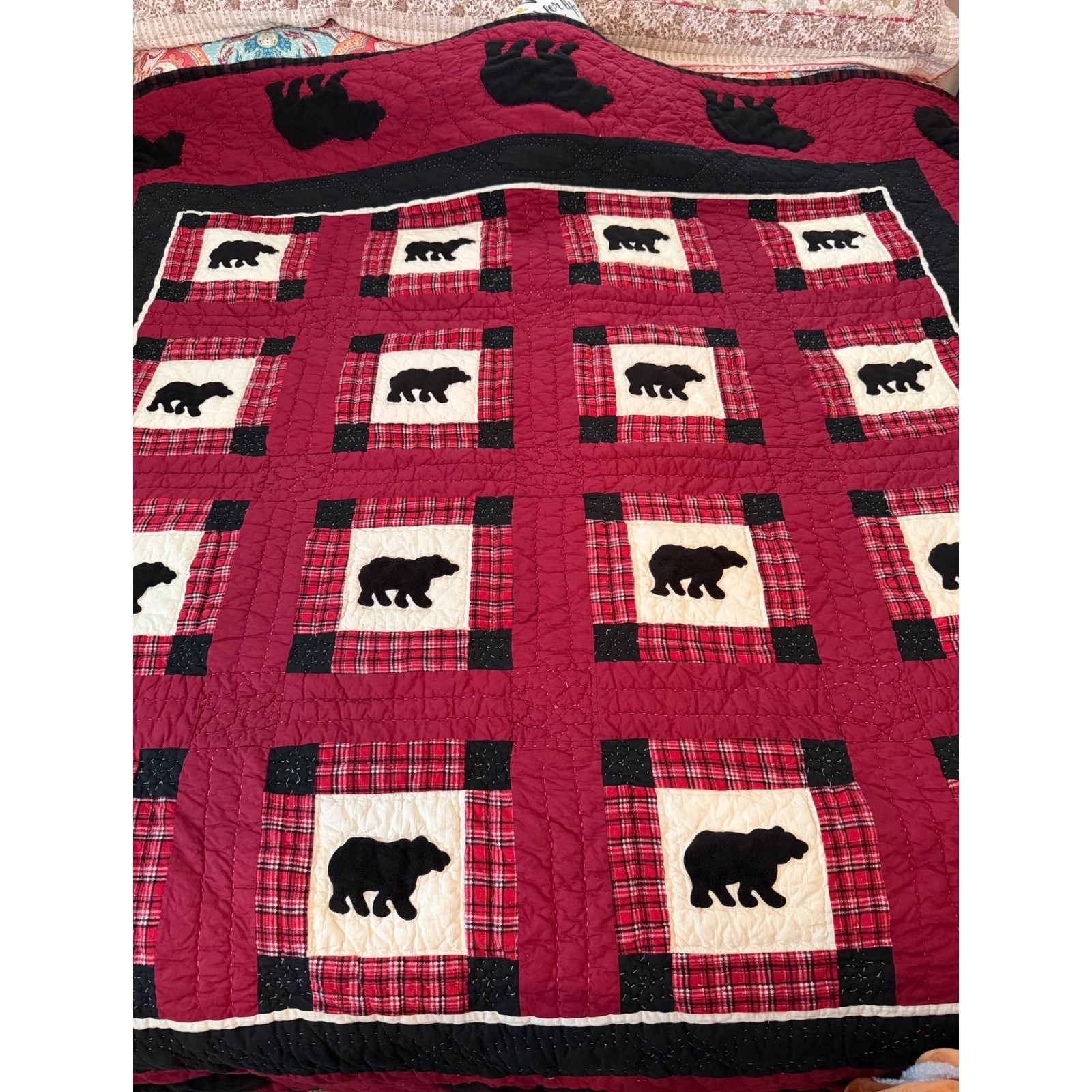Woolrich Home Bear Crossing Quilt 82x82 Red Black Plaid Cabin Lodge Rustic Bed