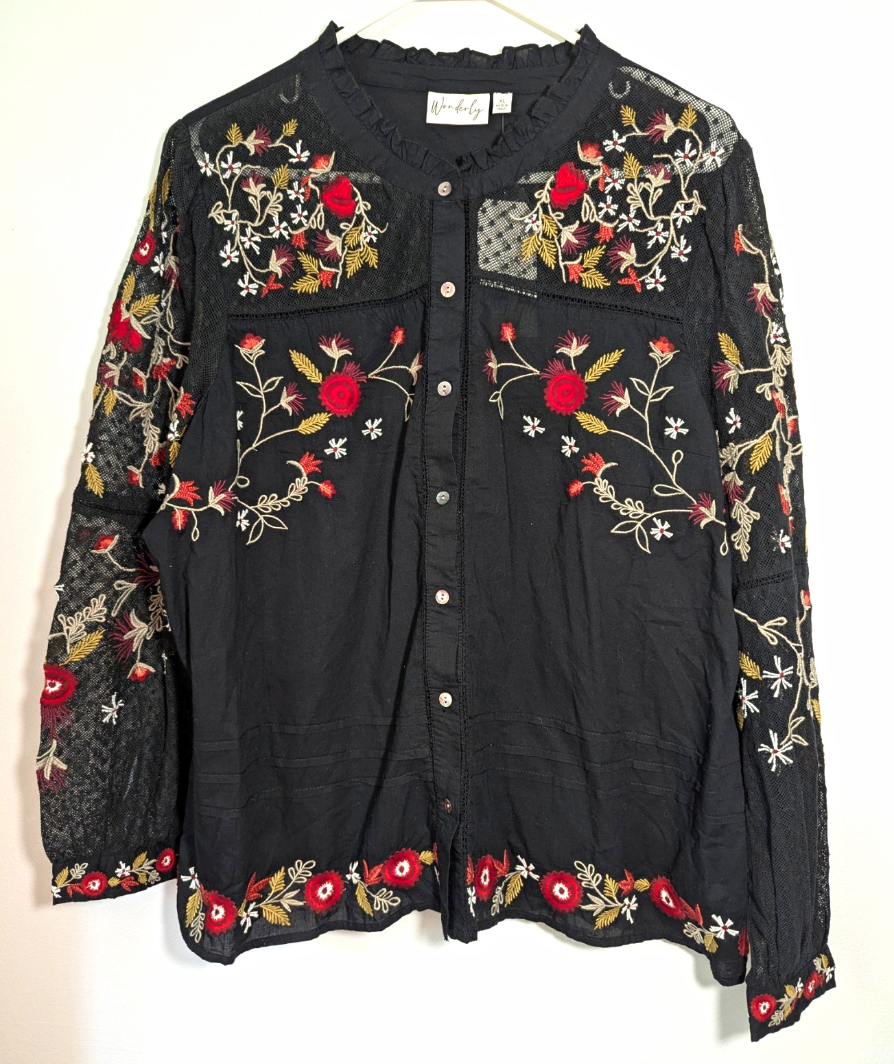 NWT Wonderly $74 Black Floral Round Neck Woven LS Button Blouse Embroidered XL