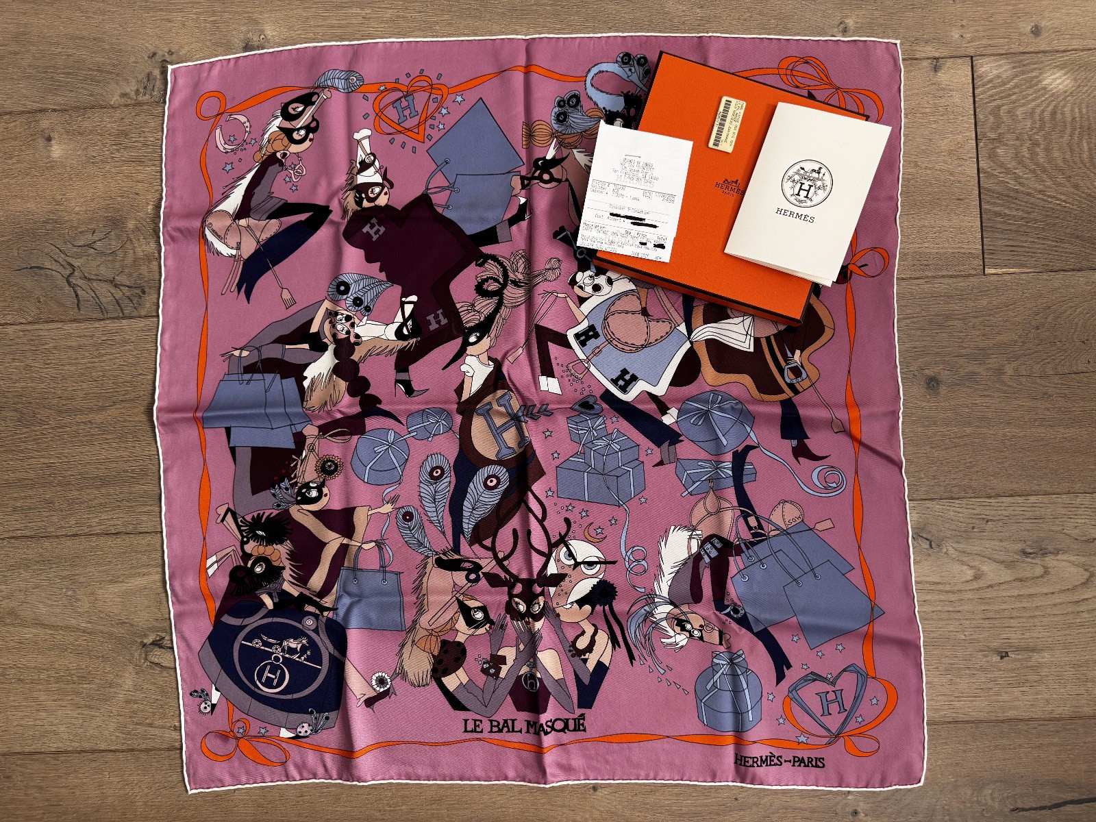 Authentic Hermes Carre 70 Scarf Silk 100％  \