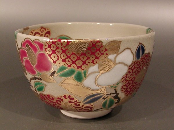 MTO Japanese Kyo Ware Chawan Camellia Komon Yoshihisa Nakamura Wooden Box MTO Japanese Kyo Ware Chawan Camellia Komon Yoshihisa Nakamura Wooden Box