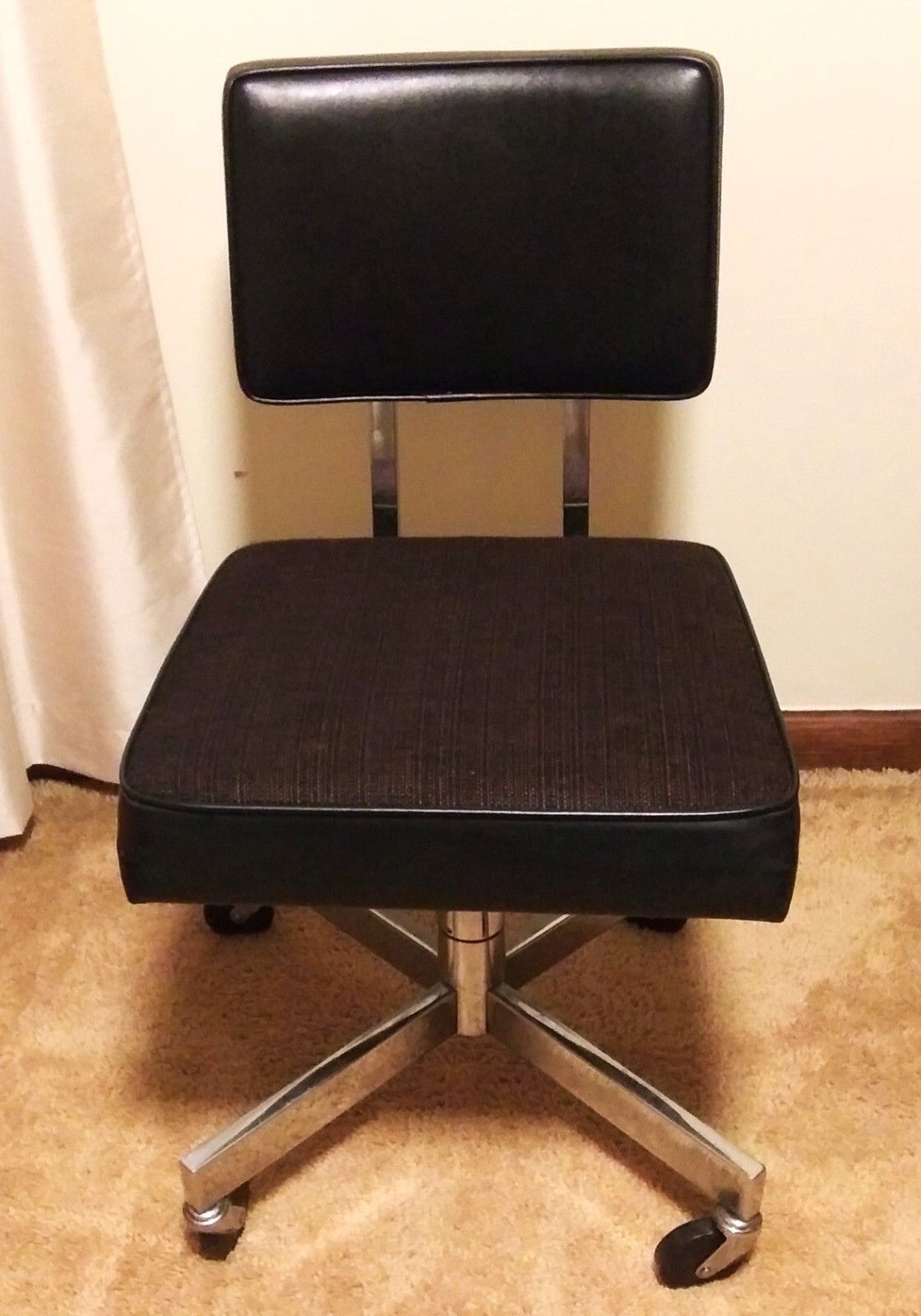 Vintage 1970s Bassick Steno Chair by Steelcase Chrome & Black -REDUCED Vintage 1970s Bassick Steno Chair by Steelcase Chrome & Black -REDUCED