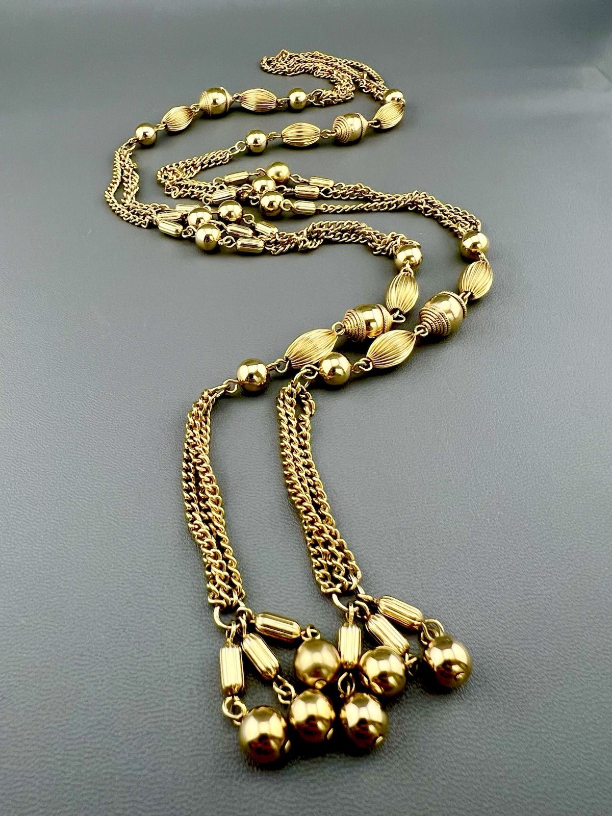 Vintage Sarah Coventry Necklace Lariat Tassel Fashionette Gold Tone Signed 33”