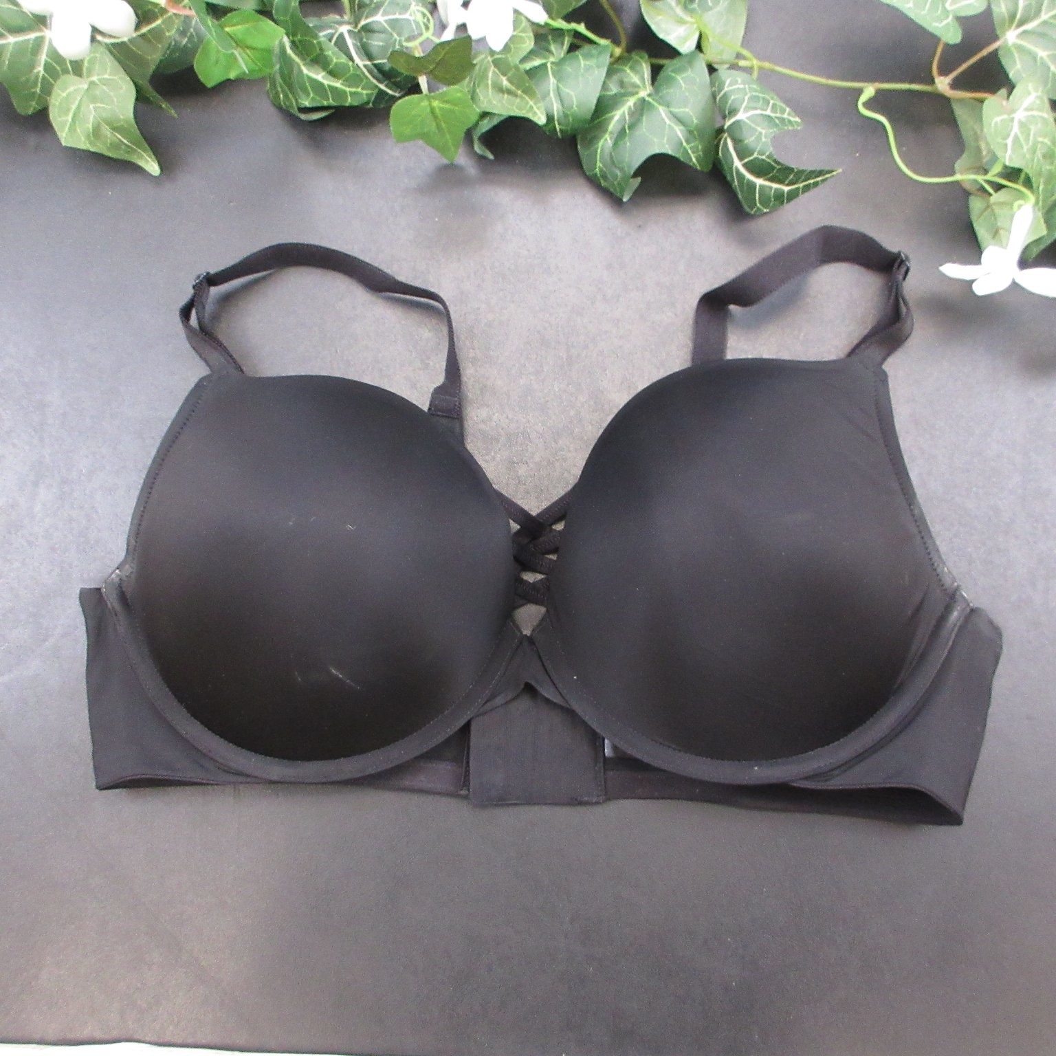 Torrid Curve Bra Women\'s Black 40DD Underwire Padded Full Coverage