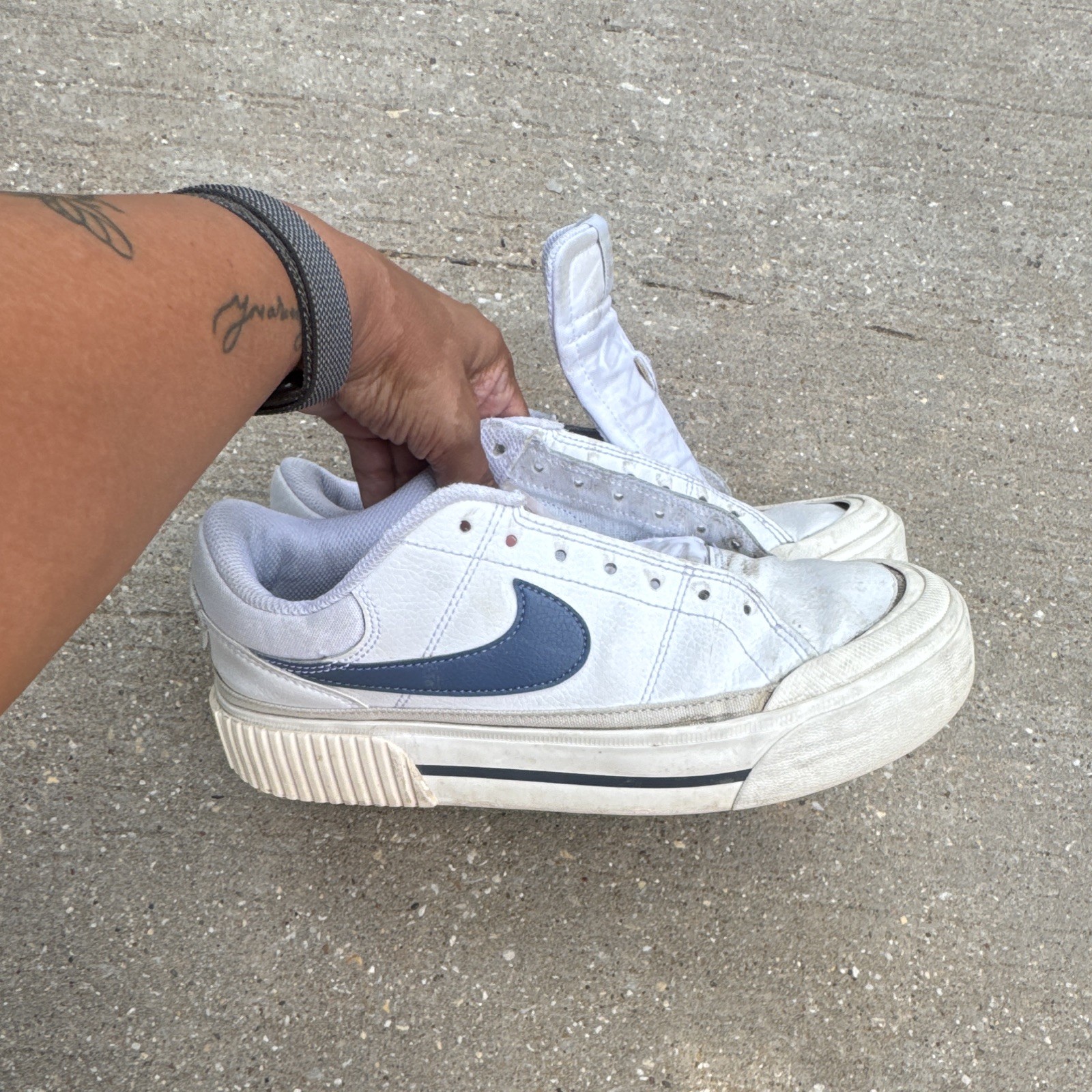 Nike Court Legacy Lift Women’s Low Top White/Blue Sneakers DM7590-104