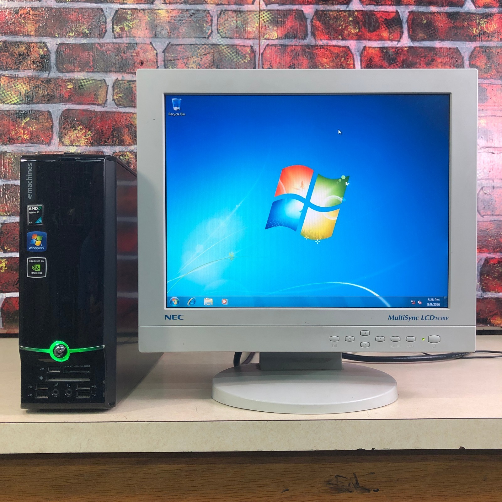 eMachines SFF Desktop PC Retro Gaming AMD Athlon II 2.7GHz 4GB RAM Windows 7 Pro