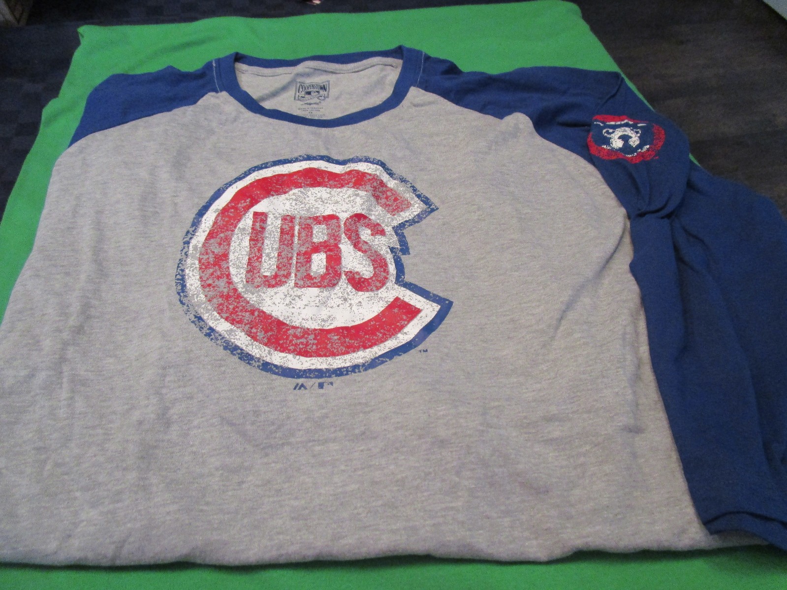 NEW MAJESTIC COOPERSTOWN COLLECTION CHICAGO CUBS MENS L/S T SHIRT GRAY 6XL NEW MAJESTIC COOPERSTOWN COLLECTION CHICAGO CUBS MENS L/S T SHIRT GRAY 6XL