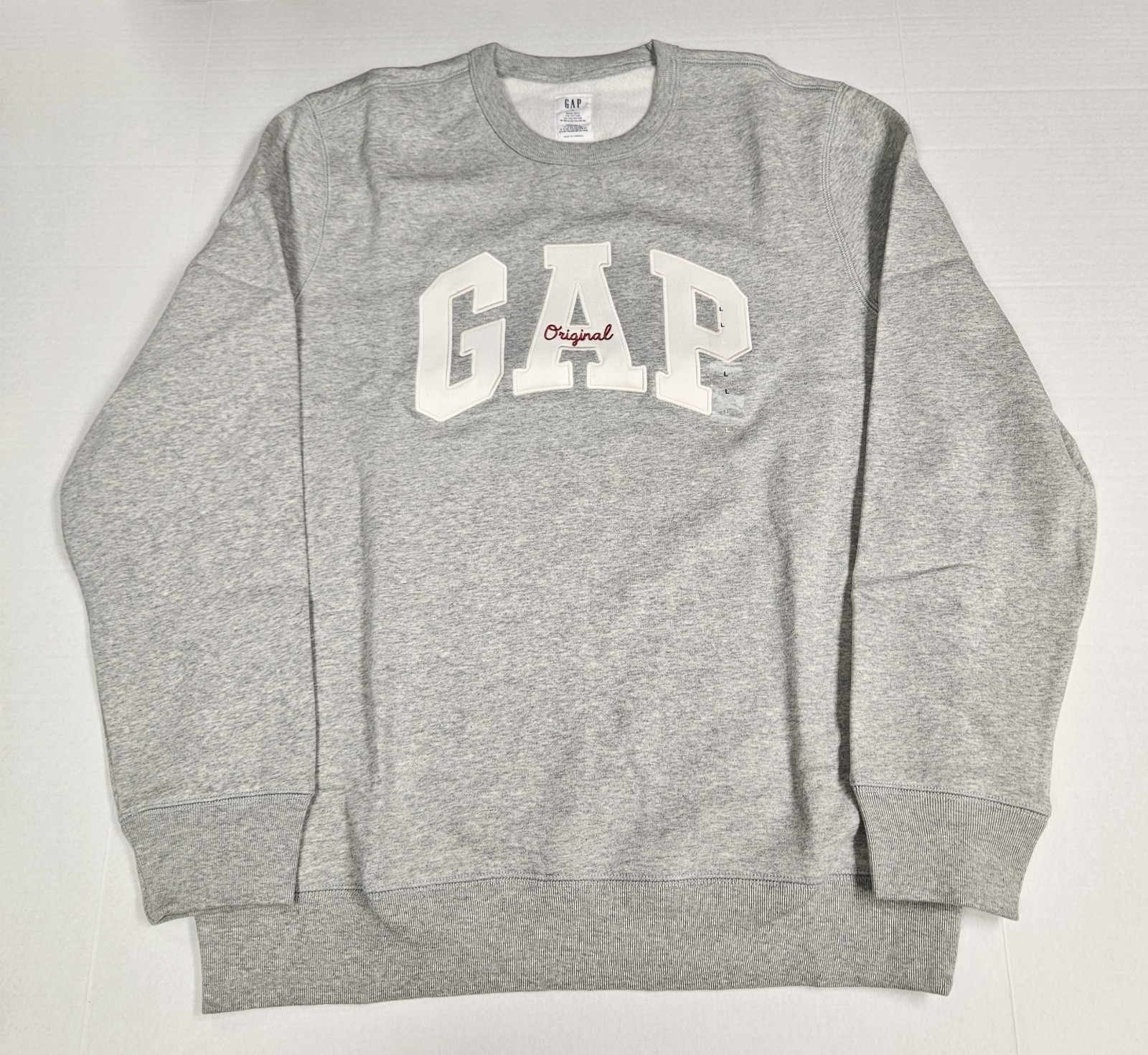 GAP Original Arch Logo Crew Neck Sweatshirt \'Grey\' - Size Large - NEW W/ TAGS GAP Original Arch Logo Crew Neck Sweatshirt \'Grey\' - Size Large - NEW W/ TAGS