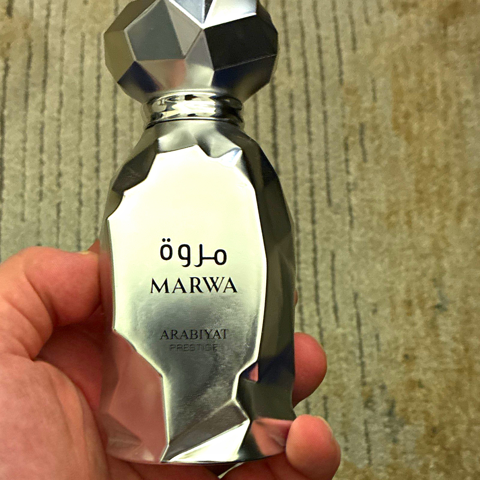 Arabiyat Prestige Marwa Eau de Parfum Spray, 100 ml / 3.4 fl oz Arabiyat Prestige Marwa Eau de Parfum Spray, 100 ml / 3.4 fl oz
