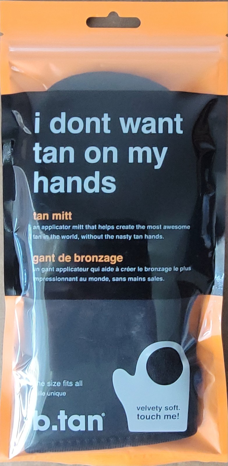 B.Tan I Don\'t Want Tan on My Hands Sunless Tan Mitt