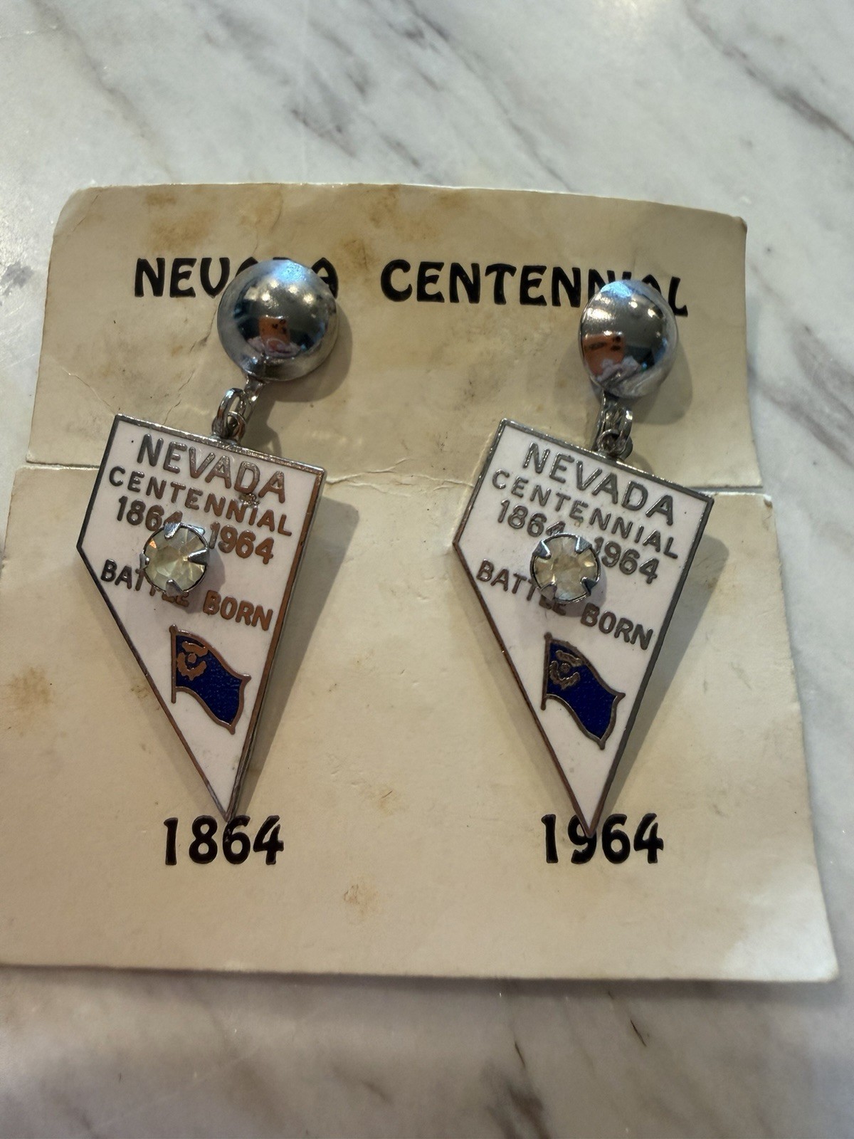 Vtg 1964 Nevada Centennial Battle Born Clip-On Earrings w Original Card Souvenir Vtg 1964 Nevada Centennial Battle Born Clip-On Earrings w Original Card Souvenir