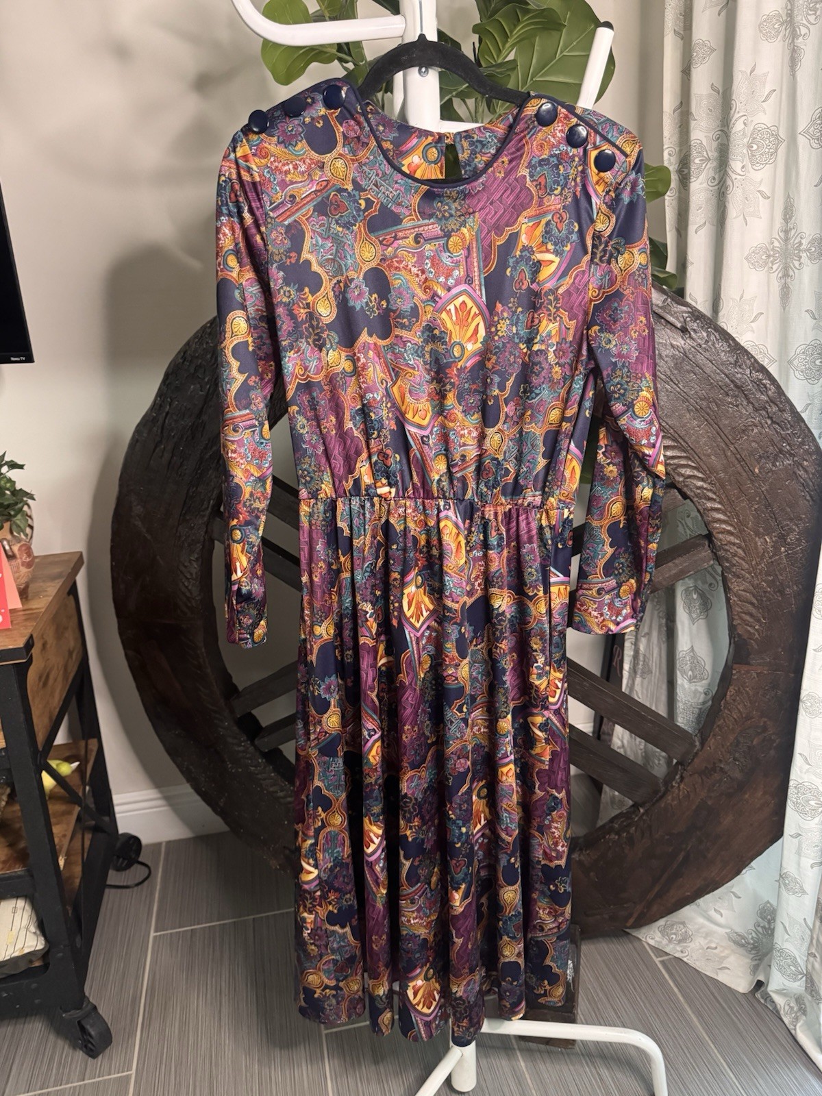 VTG 80s Bedford Fair Paisley Midi Dress Button Shoulder Purple USA S Long Sleeve VTG 80s Bedford Fair Paisley Midi Dress Button Shoulder Purple USA S Long Sleeve