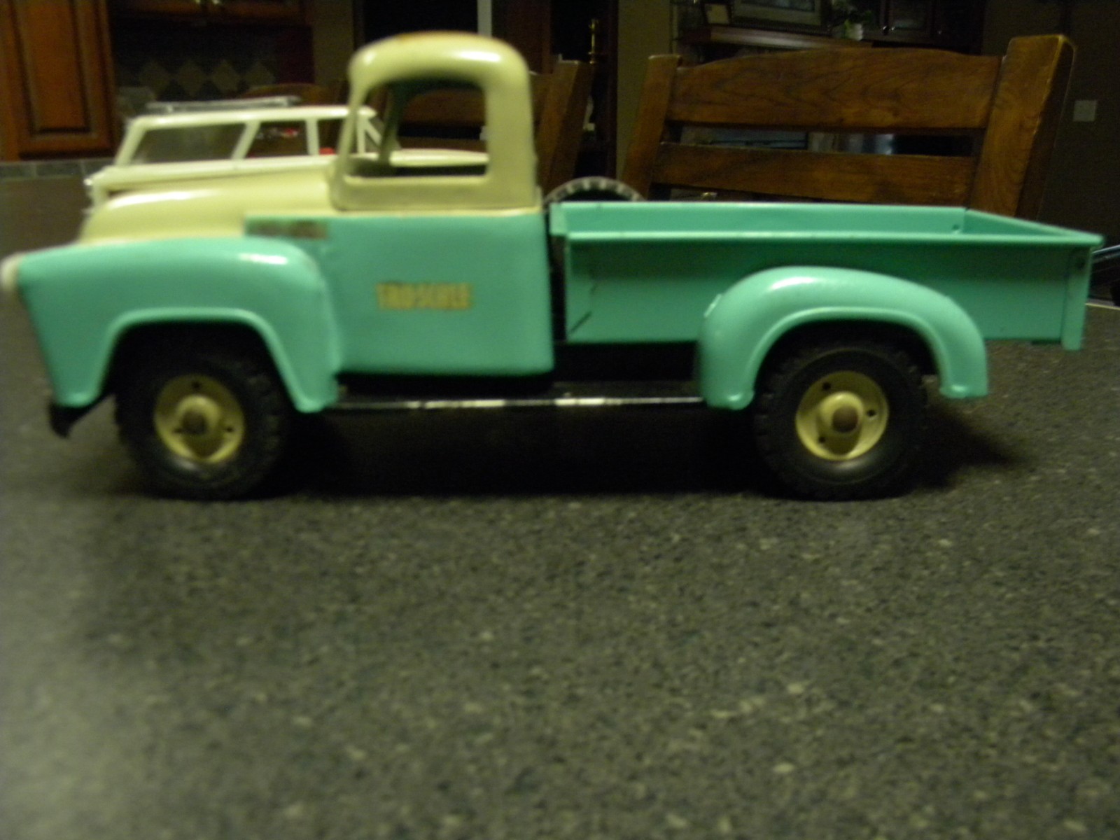 Vintage 50\'s Tru Scale International Truck NICE Vintage 50\'s Tru Scale International Truck NICE