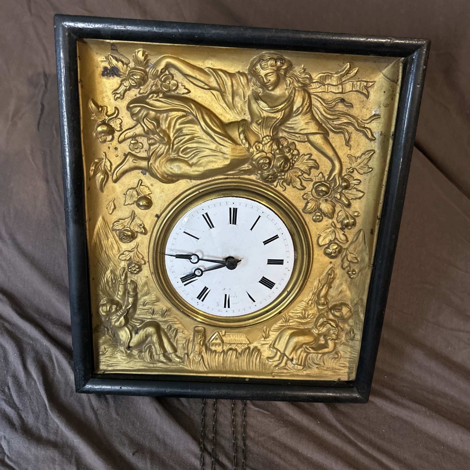 Antique German Black Forest clock wood and plastic or tin, not working