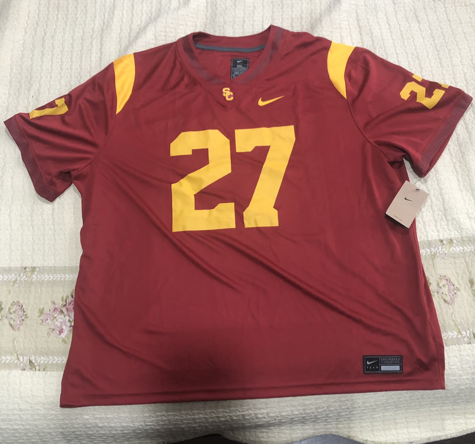 Nike USC Mens XXXL Brand New