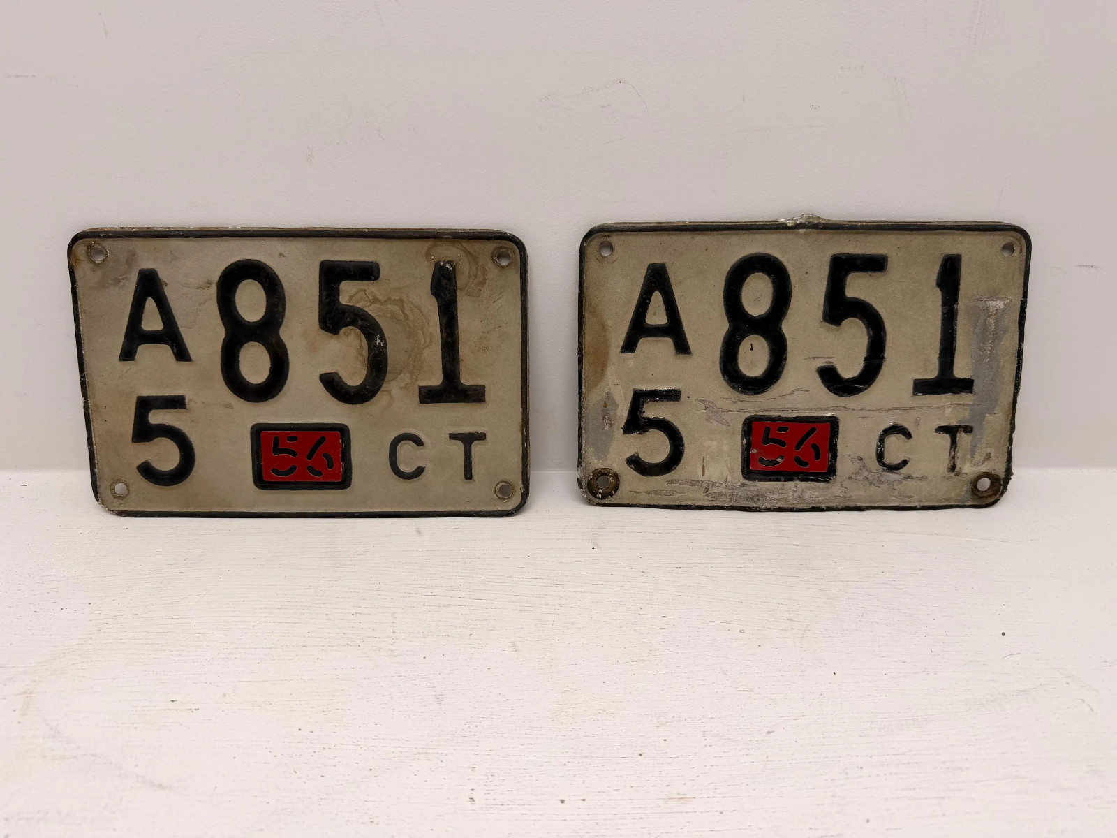Vintage 1948-1956 Connecticut License Plate A/851 Red 1953 Metal Date Tab CT Vintage 1948-1956 Connecticut License Plate A/851 Red 1953 Metal Date Tab CT