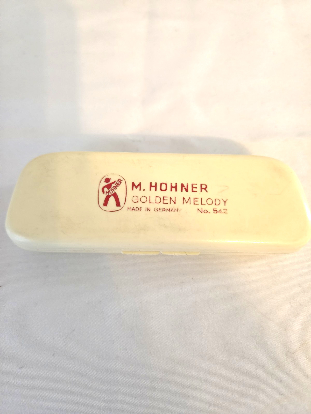 M. HOHNER KEY F GOLDEN MELODY NO. 542 HARMONICA MADE IN GERMANY M. HOHNER KEY F GOLDEN MELODY NO. 542 HARMONICA MADE IN GERMANY
