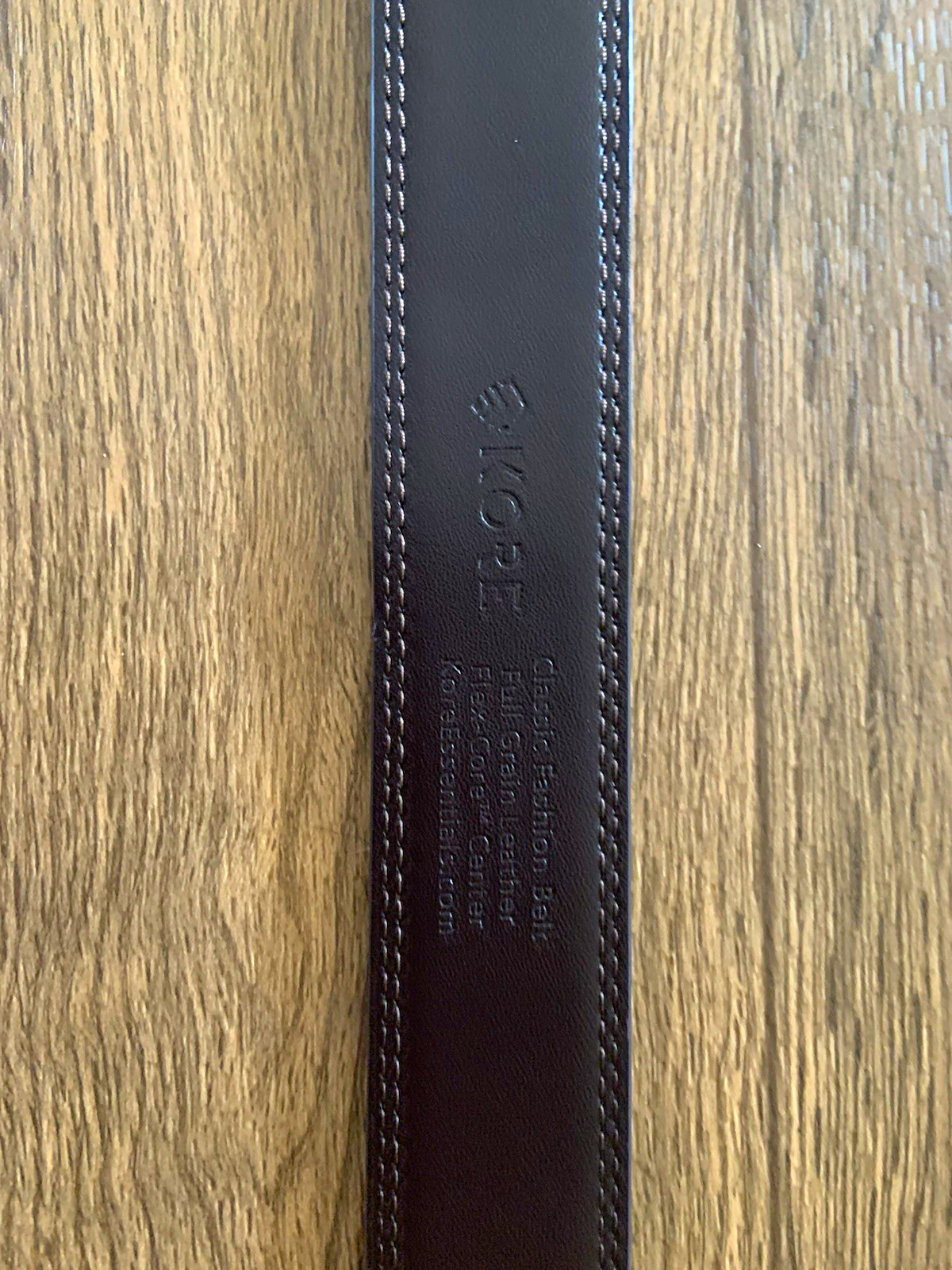 Kore Men\'s Solid Brown Belt Adjustable Black Buckle  Size 33 ratchet style belt