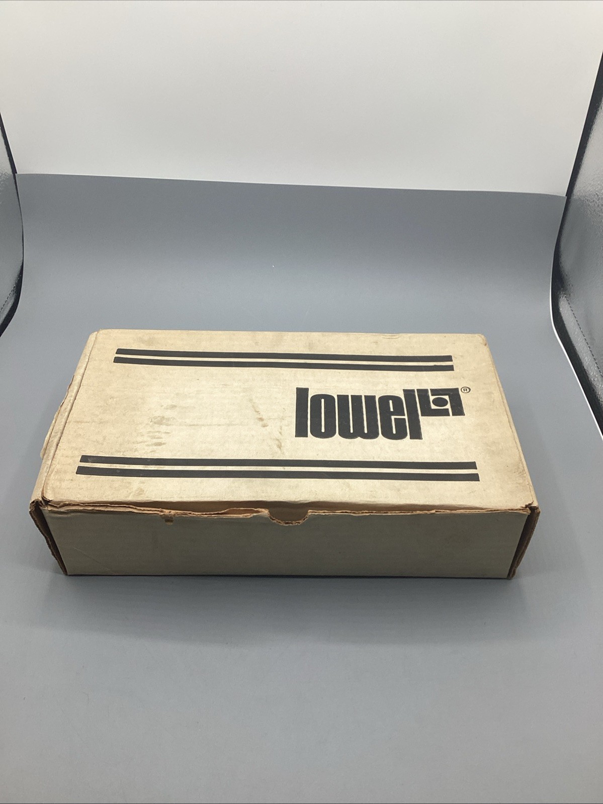 NOS Lowel Tota-Light T1-10 Tungsten Flood Light 500W Studio Video Photography NOS Lowel Tota-Light T1-10 Tungsten Flood Light 500W Studio Video Photography