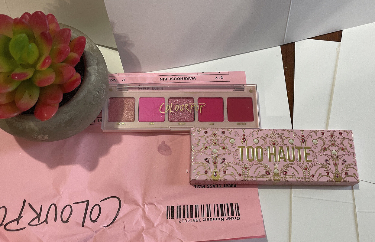 Colourpop Too Haute Pressed Powder 5 Pan Pinks Eyeshadow Palette 4.15g / 0.15 oz