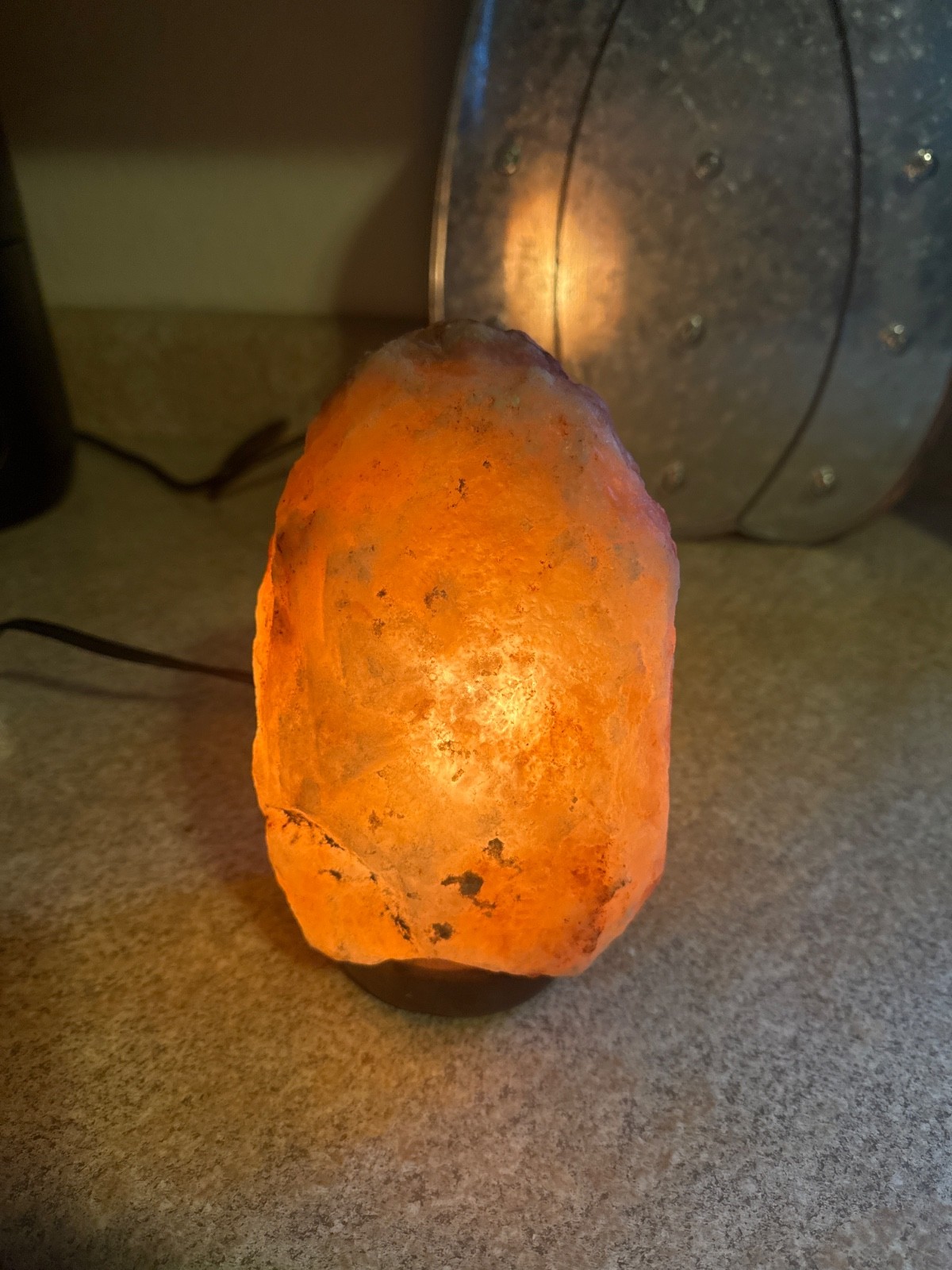 Majestic Pure Himalayan Salt Lamp - Natural Pink Majestic Pure Himalayan Salt Lamp - Natural Pink