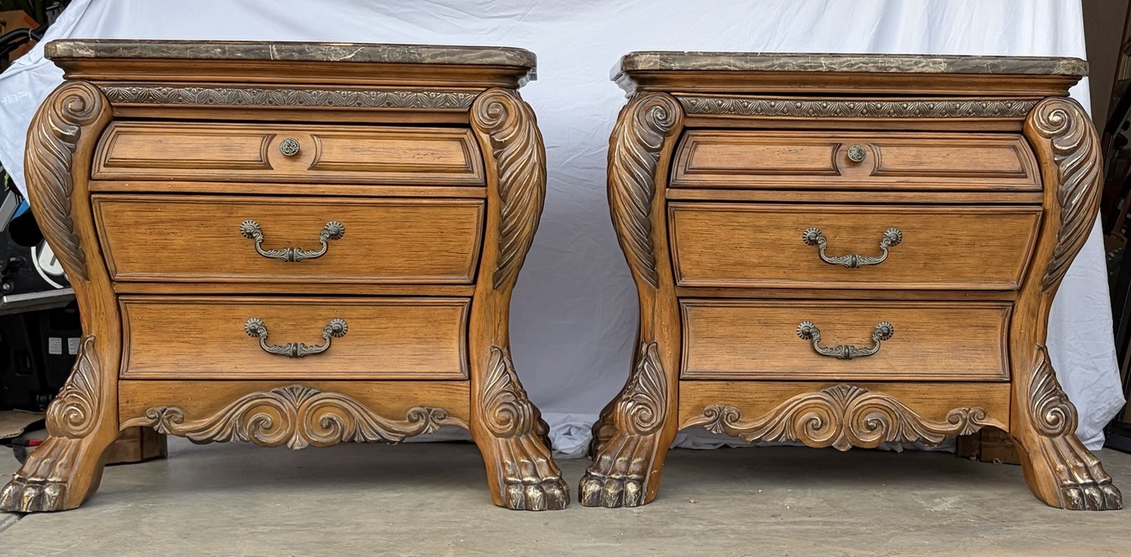 Michael Amini AICO Eden Nightstands – Pair –