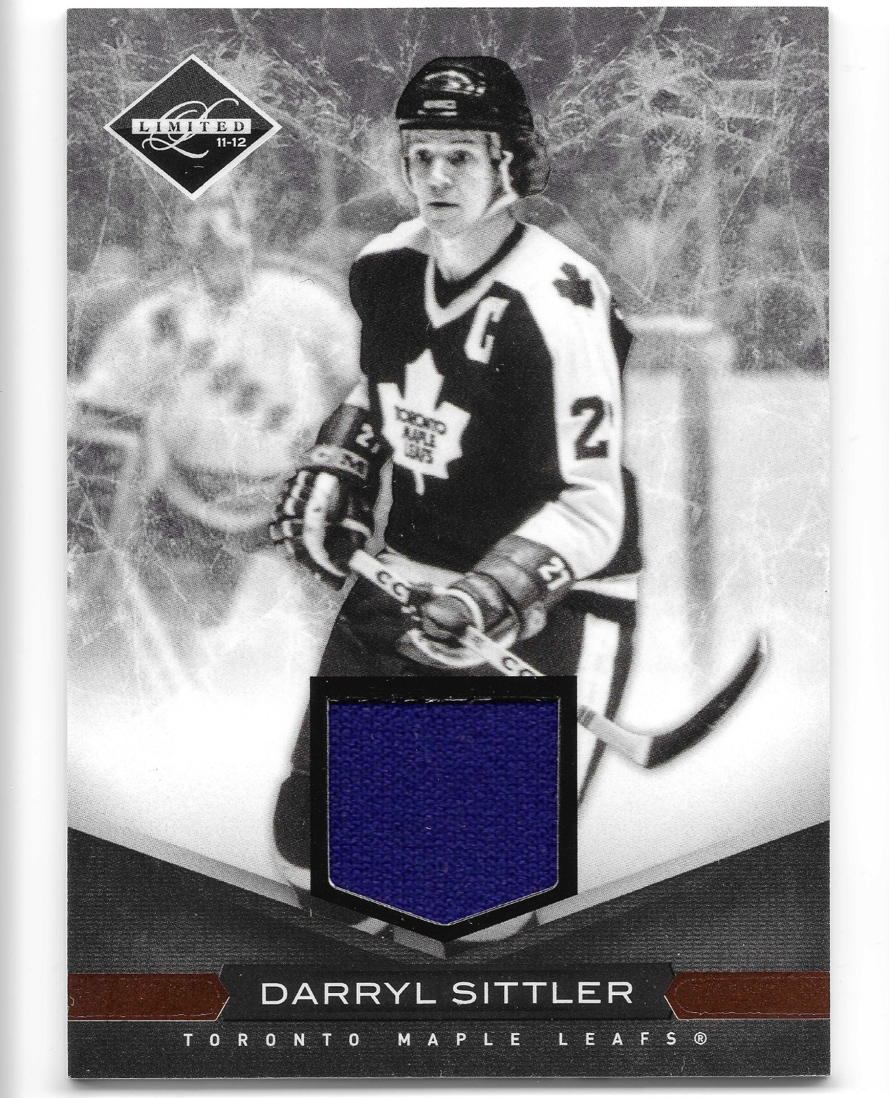 Darryl Sittler 2011-12 Panini Limited - #16 Patch /99 (MEM)