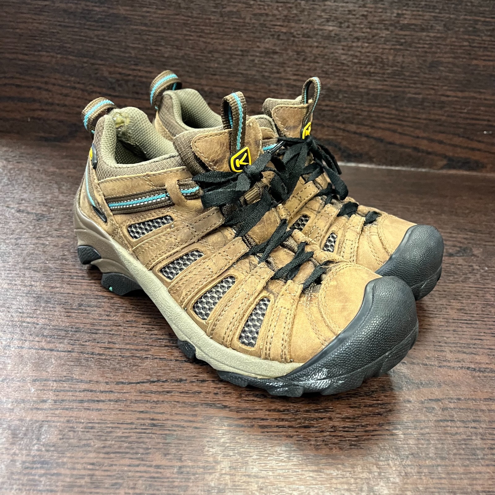 KEEN Womens Voyageur Hiking Shoes Size 7.5 Brown Leather Low Top Sneaker 1013185