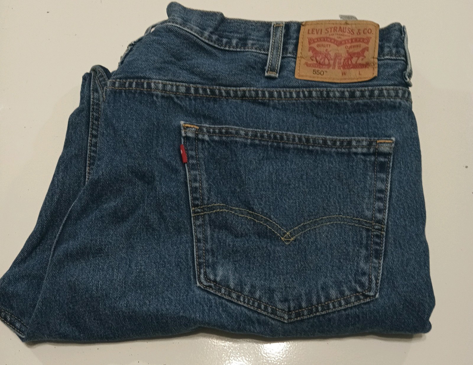 Levi\'s 550 Jeans Mens 46x34 Blue Cotton Denim Straight Utility Workwear 