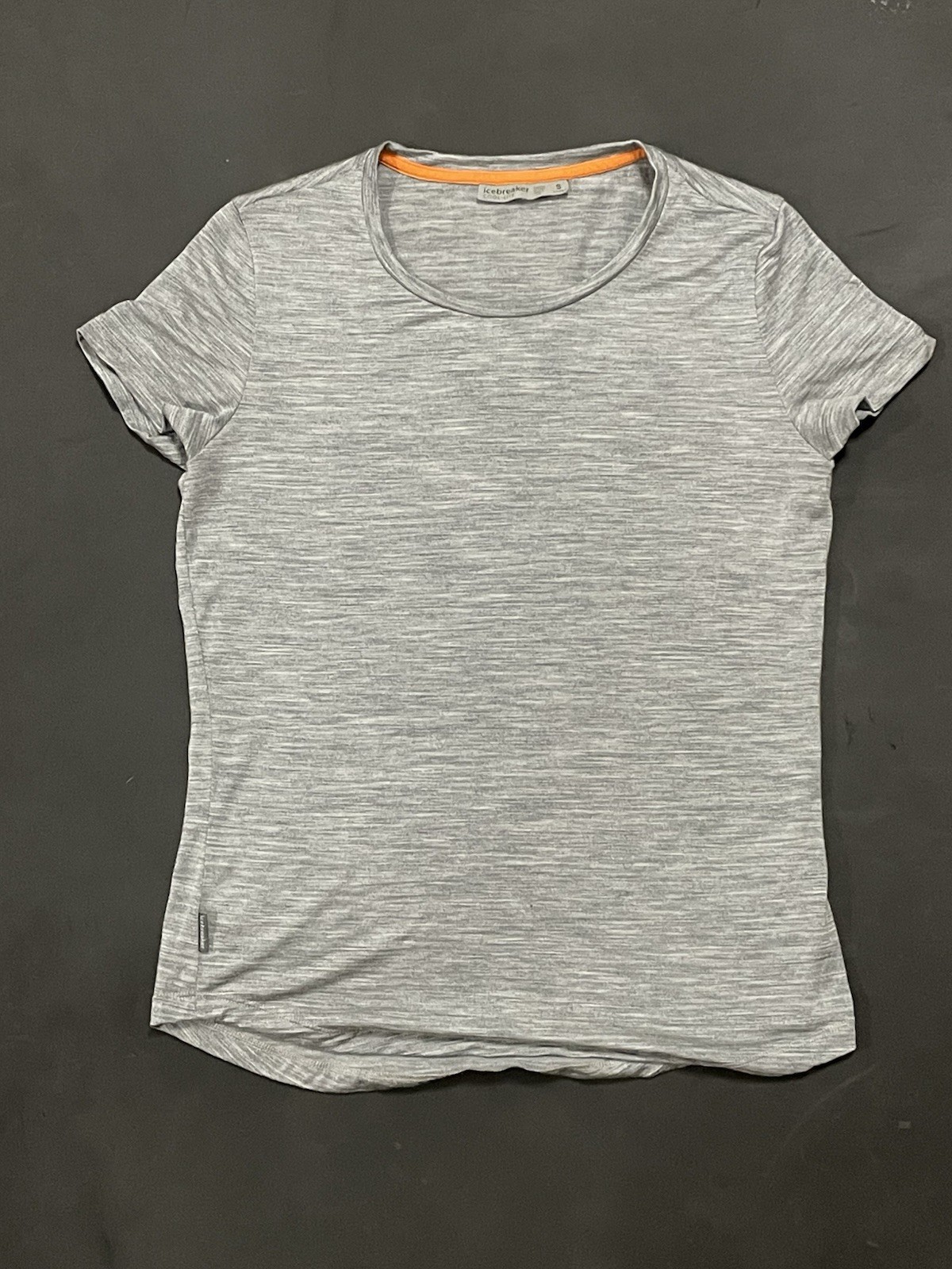 Icebreaker Merino Shirt Women’s Small Cool-Lite Performance Short Sleeve Gray Icebreaker Merino Shirt Women’s Small Cool-Lite Performance Short Sleeve Gray